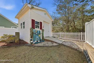 142 NW 8th Street, Oak Island, NC 28465 – photo 16: 142NWEighthSt-101