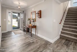 728 Red Birch Lane, Greenville, NC 27858 – photo 5: ENTRYWAY