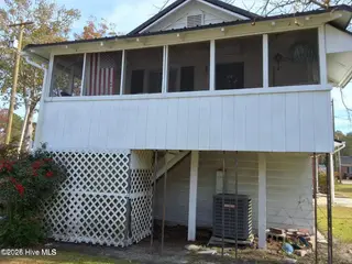 215 N Elm Street, Chadbourn, NC 28431 – photo 9: 20251116133219165609000000-o