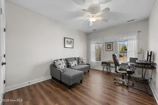 109 Fernie Lane, New Bern, NC 28560 – photo 22: Guest room - BR2