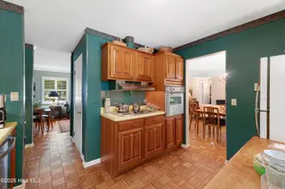 5118 Midyette Avenue, Morehead City, NC 28557 – photo 10: Kitchen