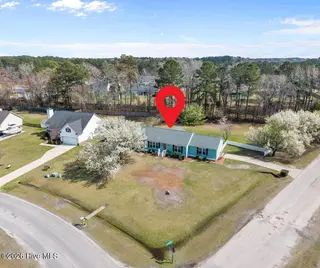 236 Bobbys Drive, Newport, NC 28570 – photo 4: 1