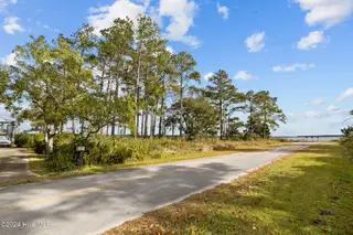 211 S River Drive, Beaufort, NC 28516 – photo 3: 2-web-or-mls-1S3A0053