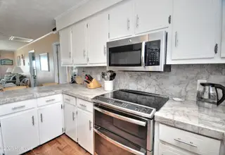 238 E First Street, Ocean Isle Beach, NC 28469 – photo 16: Kitchen2
