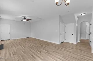302 First Post Road, Jacksonville, NC 28546 — 4-bedroom home in Towne Pointe, Jacksonville, NC, photo 14 of 38: Family Room