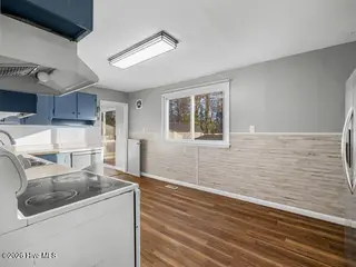 514 Seminole Trail, Jacksonville, NC 28540 – photo 17: 16