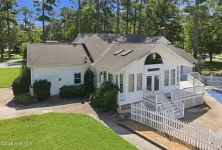 114 N Reed Drive, Washington, NC 27889 – photo 8: 15-web-or-mls-DJI_20260818114209_0870_D-