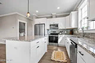 3514 Old Creek Road, Greenville, NC 27834 — 3-bedroom home in Suncrest, Greenville, NC, photo 20 of 48: 34-web-or-mls-IMG_0044