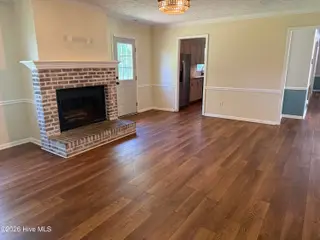 203 Poplar Road, Havelock, NC 28532 – photo 8: Family Room