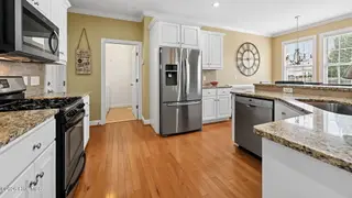 3728 Ashcroft Drive, Winterville, NC 28590 — 3-bedroom home in Bedford Village, Winterville, NC, photo 12 of 43: 40-web-or-mls-3728 Ashcroft Drive-42