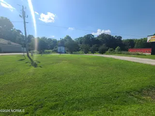 1228 S Jk Powell Boulevard, Whiteville, NC 28472 – photo 5: 20240614_163859