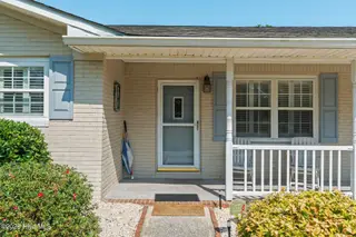 211 S Shore Drive, Southport, NC 28461 – photo 7