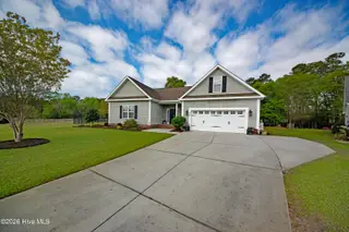304 Angelfish Court, Newport, NC 28570 — 3-bedroom home in Morada Bay, Newport, NC, photo 5 of 66: DSC04589