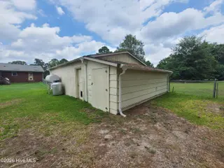 569 Central Avenue, Kinston, NC 28504 – photo 7: 20260720_123829
