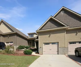 107 Cypress Circle, Southern Pines, NC 28387 – photo 2: Front of House