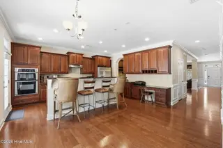 130 Shadow Creek Court, Pinehurst, NC 28374 – photo 9: 22-web-or-mls-DSC03329 - edited