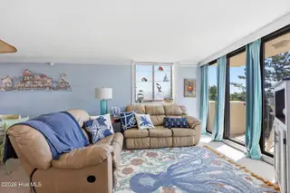1400 E Fort Macon Road 112, Atlantic Beach, NC 28512 – photo 14: 36-web-or-mls-1400 E Fort Macon 112 - 06