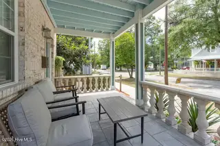 604 Church Street, Wilmington, NC 28401 – photo 4: Front Balcony View