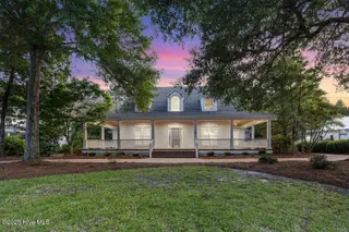 844 Arboretum Drive, Wilmington, NC 28405 – photo 2: img_0806_689