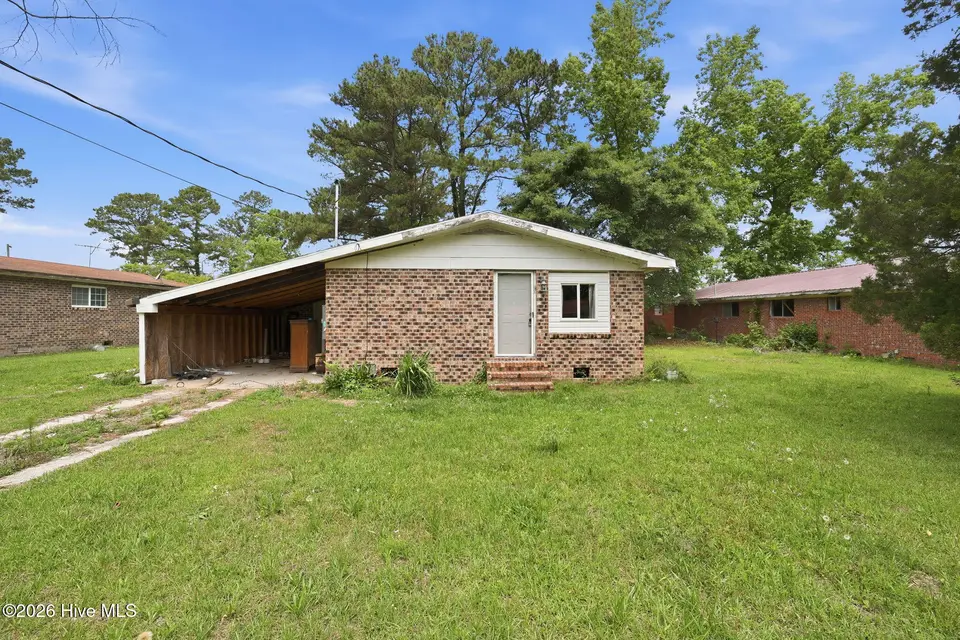209 Pete Circle, Tabor City, NC 28463 – photo 1 of 36: Front of home