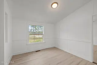 4113 N Highway 101, Newport, NC 28570 – photo 13: dining room