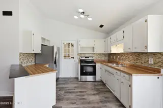 356 Lee Drive, Havelock, NC 28532 – photo 19: 19-print-0C0A9148