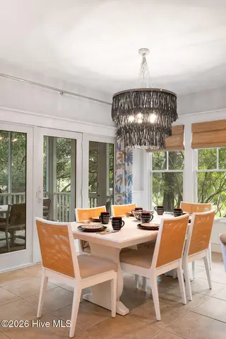 17 Sabal Palm Trail, Bald Head Island, NC 28461 — 5-bedroom home in BHI (Bald Head Island), Bald Head Island, NC, photo 10 of 42: images-12