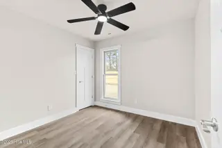247 Sanders Lane, Havelock, NC 28532 — 3-bedroom home in Cameron Village, Havelock, NC, photo 16 of 29: sanders-16