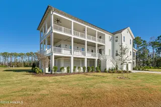 503 Swan Court, Beaufort, NC 28516 – photo 1: New Construction in Beaufort Club