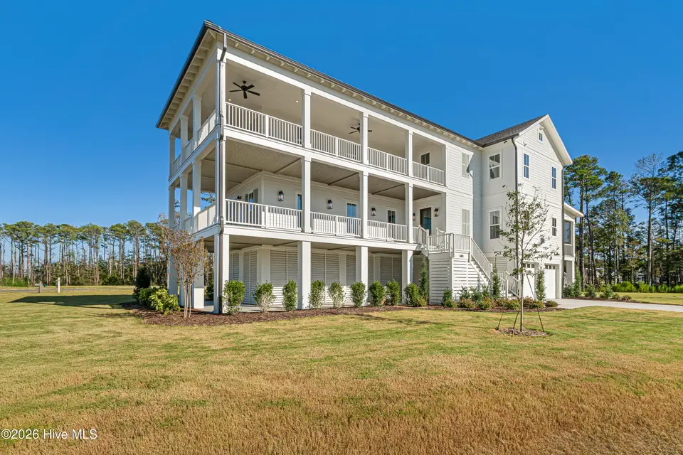 503 Swan Court, Beaufort, NC 28516 – photo 1 of 61: New Construction in Beaufort Club