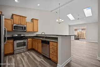 5323 Christian Drive, Wilmington, NC 28403 – photo 5: 36-web-or-mls-DSC00145