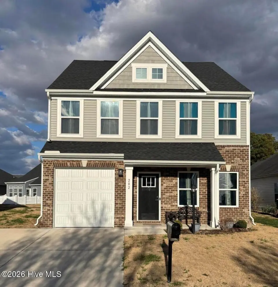 202 Winborne Loop, Elizabeth City, NC 27909 – photo 1 of 14: main