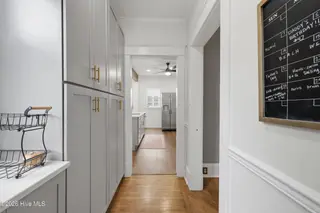 912 W Church Street, Elizabeth City, NC 27909 – photo 18: Hallway