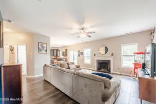 211 Merin Height Road, Jacksonville, NC 28546 – photo 4: 211 Merin
