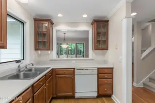 3805 Appleton Way, Wilmington, NC 28412 – photo 10: Appleton3805-4kitShaneL33A3338-CR2