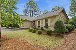 190 Fox Run Road, Pinehurst, NC 28374 – photo 4: 47-web-or-mls-DSC05137