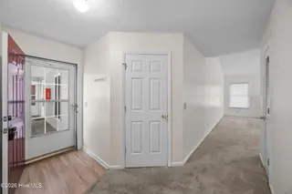123 W Victoria Court F, Greenville, NC 27834 – photo 4: IMG_1316