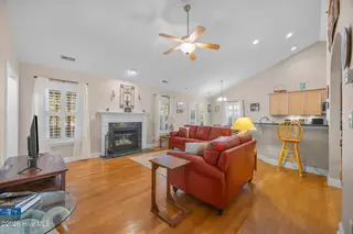 8705 Plantation Landing Drive, Wilmington, NC 28411 – photo 11: 27_living room