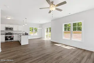 311 E Theriault Court, Jacksonville, NC 28540 – photo 5: 5