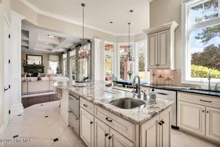 6654 Annesbrook Place SW, Ocean Isle Beach, NC 28469 – photo 19: Kitchen
