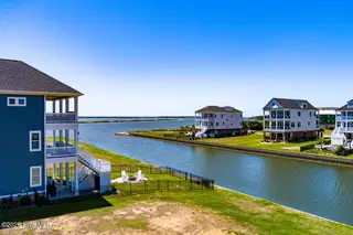 329 Oxton Place, Newport, NC 28570 – photo 10: Views of the ICW