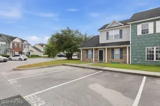 801 Springwood Drive, Jacksonville, NC 28546 – photo 3