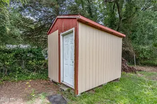 1209 Sycamore Road, Kinston, NC 28501 – photo 19: IMG_1284