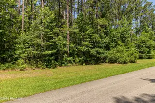 313 Antebellum Drive, Havelock, NC 28532 – photo 10: Vacant lot in Plantation Harbor