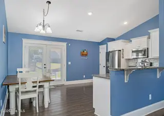 19 Darel Street, Rocky Point, NC 28457 – photo 12: Kitchen Bar View