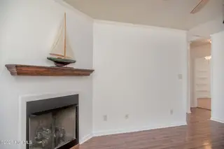 452 Woodland Drive, Swansboro, NC 28584 — 3-bedroom home in Hadnot Creek, Swansboro, NC, photo 8 of 30: 452 WOODLAND (17)