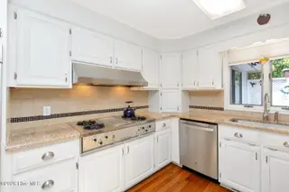 135 Devonshire Avenue W, West End, NC 27376 – photo 10: kitchen2