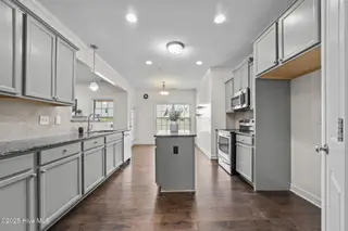 1105 Katie Lane, Greenville, NC 27834 – photo 12: 26-web-or-mls-LHV_1068