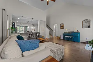 1150 Whitney Drive, Aberdeen, NC 28315 – photo 20: 15-Living Room.