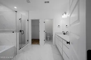 1109 Treyburn Court NW, Calabash, NC 28467 – photo 22: Primary Bathroom